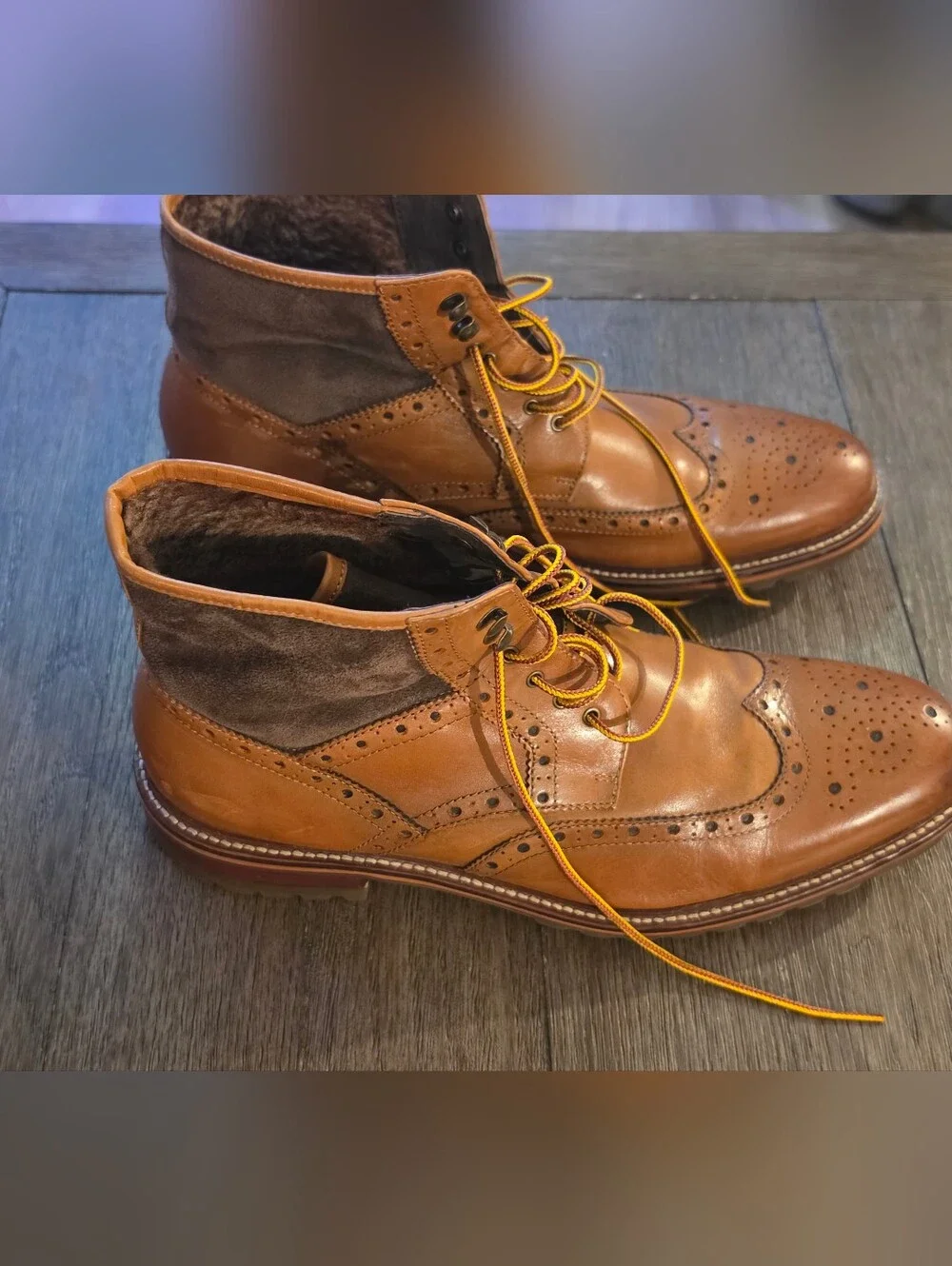 Johnston & Murphy Brown Leather Chukka Boots
